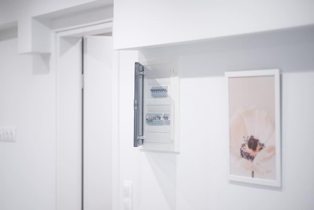 Luxury Studio With Garden Next To Acropolis Athen Exterior foto