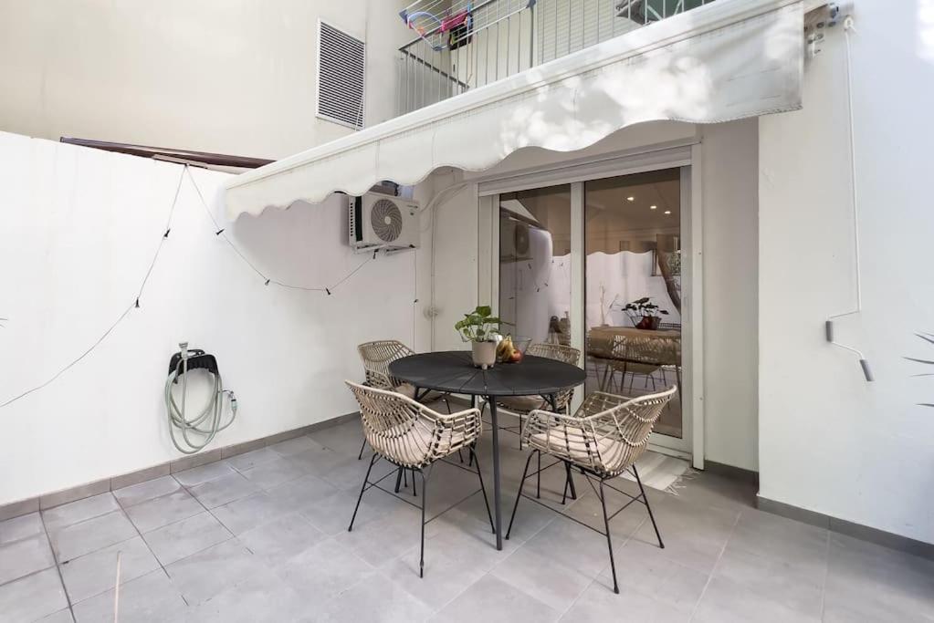 Luxury Studio With Garden Next To Acropolis Athen Exterior foto