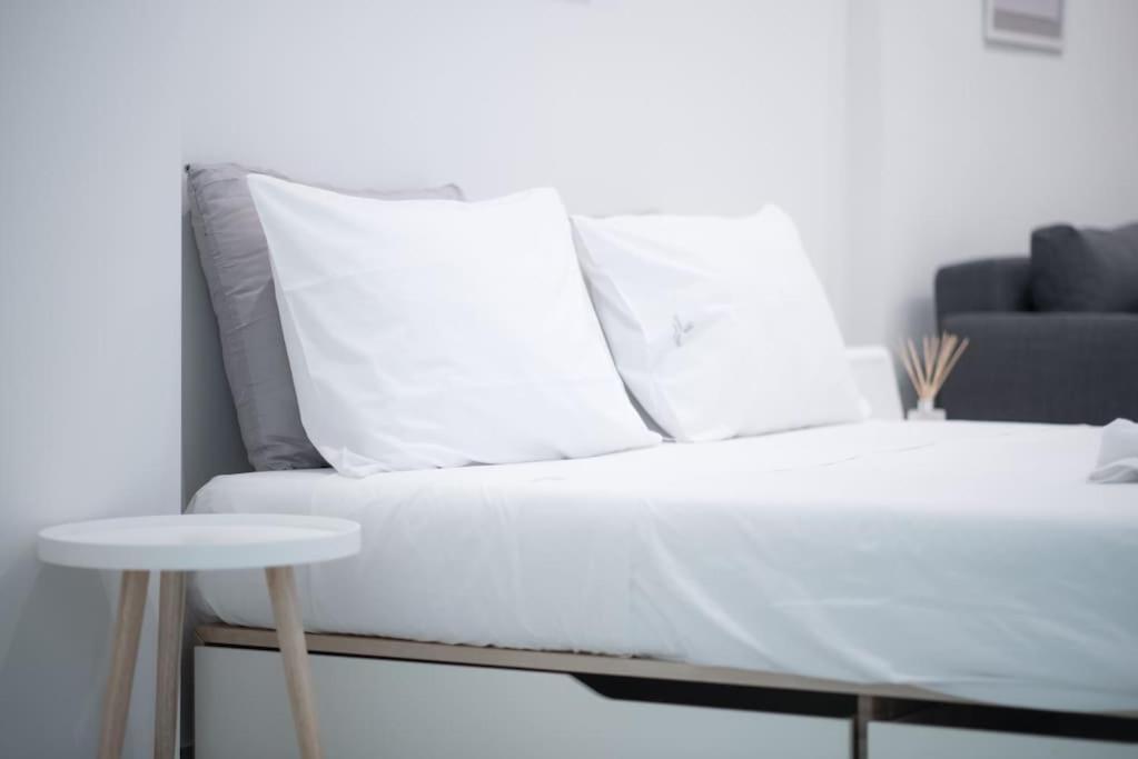 Luxury Studio With Garden Next To Acropolis Athen Exterior foto