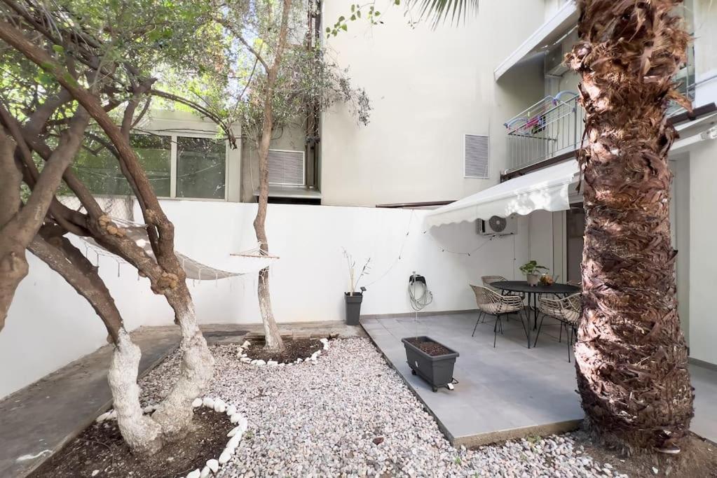 Luxury Studio With Garden Next To Acropolis Athen Exterior foto