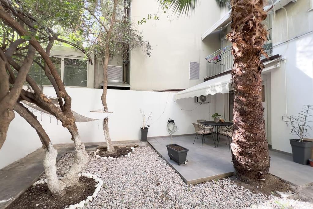 Luxury Studio With Garden Next To Acropolis Athen Exterior foto
